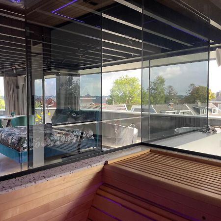 Above And Beyond - Luxe Suite Met Sauna En Stoomdouche Zaandam Exterior photo